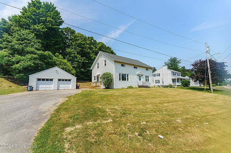 3rd image of 200 Harris Avenue