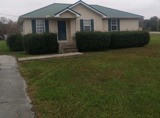 34 E Airport Dr, McMinnville, TN 37110