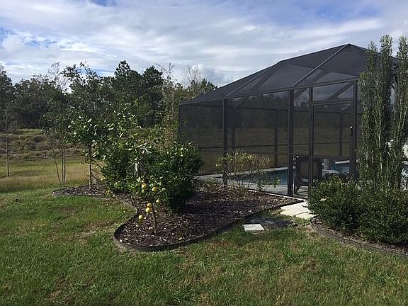 4th image of 610 Crescent Key Dr