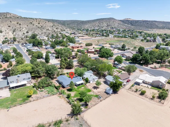 8191 N Sapphire Dr, Saint George, UT 84770