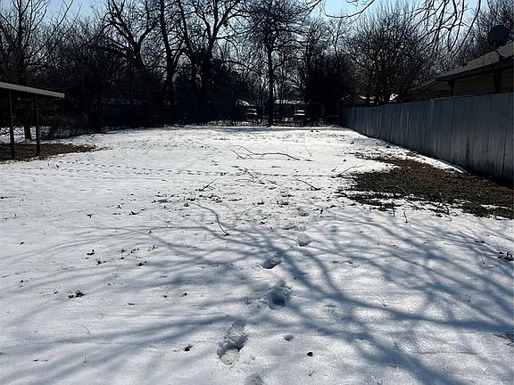 2nd image of 1012 SE 38th St Lot 138