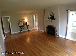 3rd image of 2905 W Yakima Ave