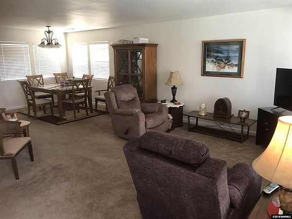 5th image of 1425 Pin Oak Dr