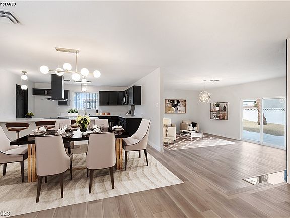 2nd image of 1728 Loch Lomond Way