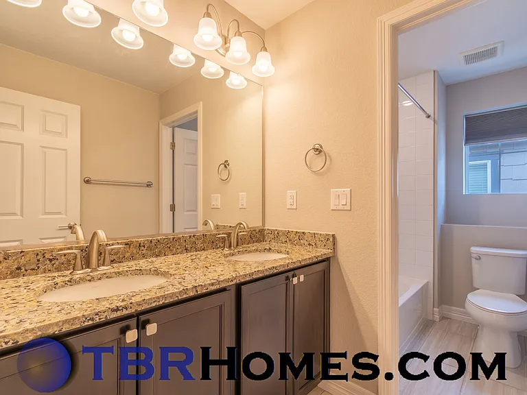 11924 Norfolk Ct — Photo 15