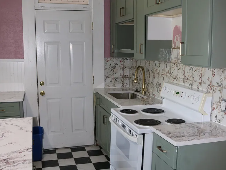 1417 S West Temple St — Photo 12
