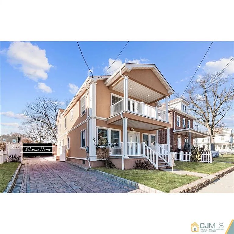 104 William St photo 1