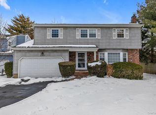 2538 Bradley Court, Merrick, NY 11566