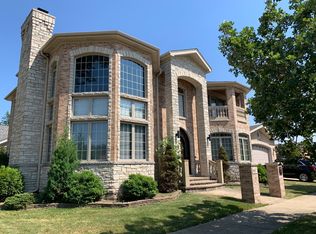 8657 Le Claire Ave, Skokie, IL 60077