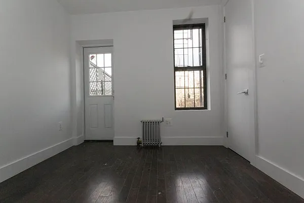 Rented by Nooklyn NYC LLC | media 24