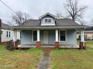 2710 Piedmont St, Knoxville, TN 37921