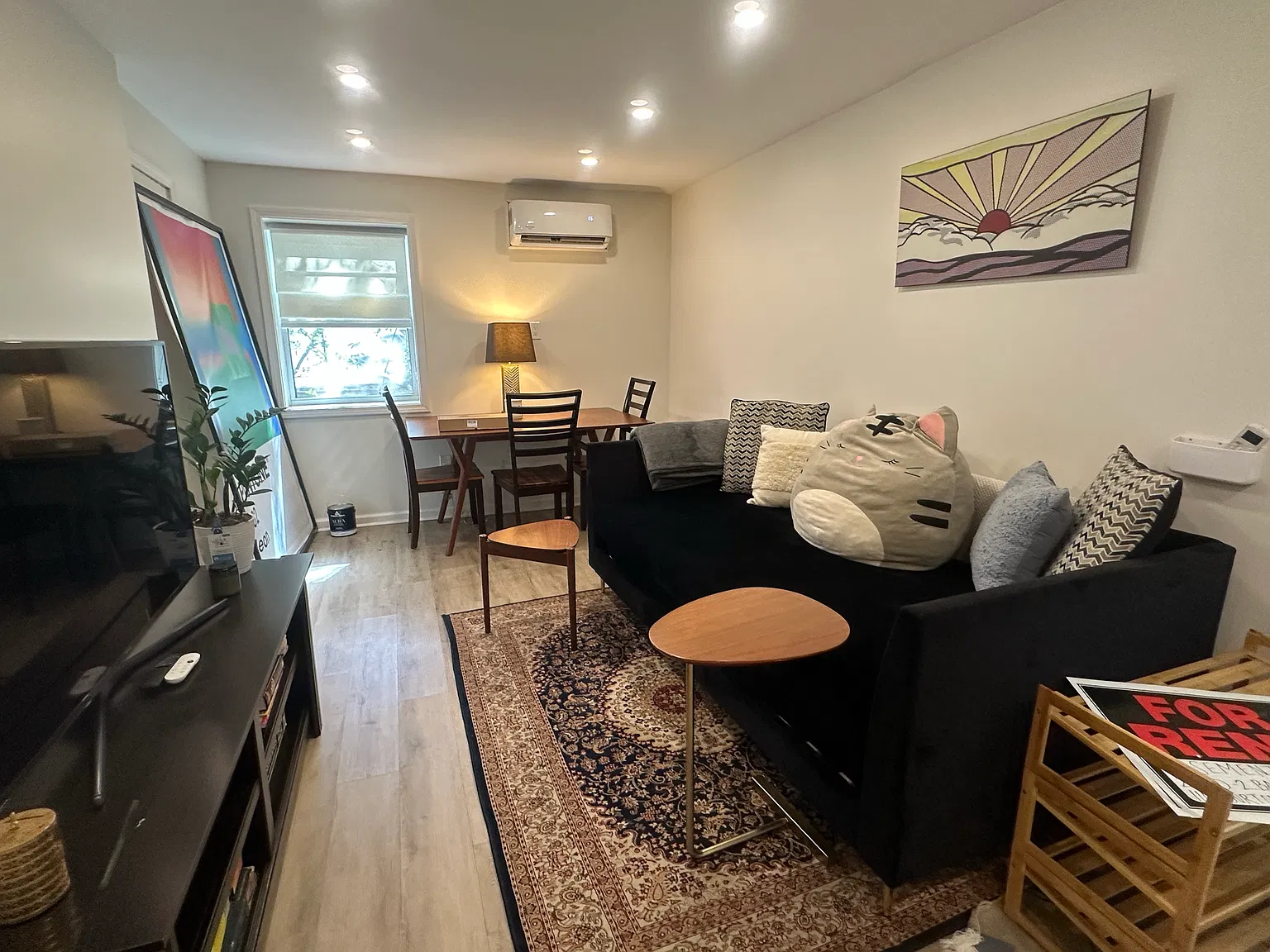 1100 Burton Dr — Photo 3