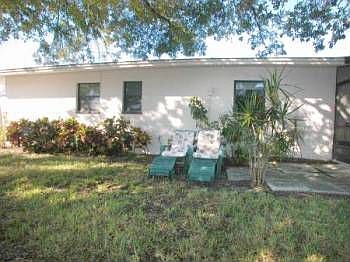 4th image of 8430 Boxwood Dr