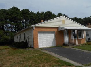 233 Orlando Blvd, Toms River, NJ 08757
