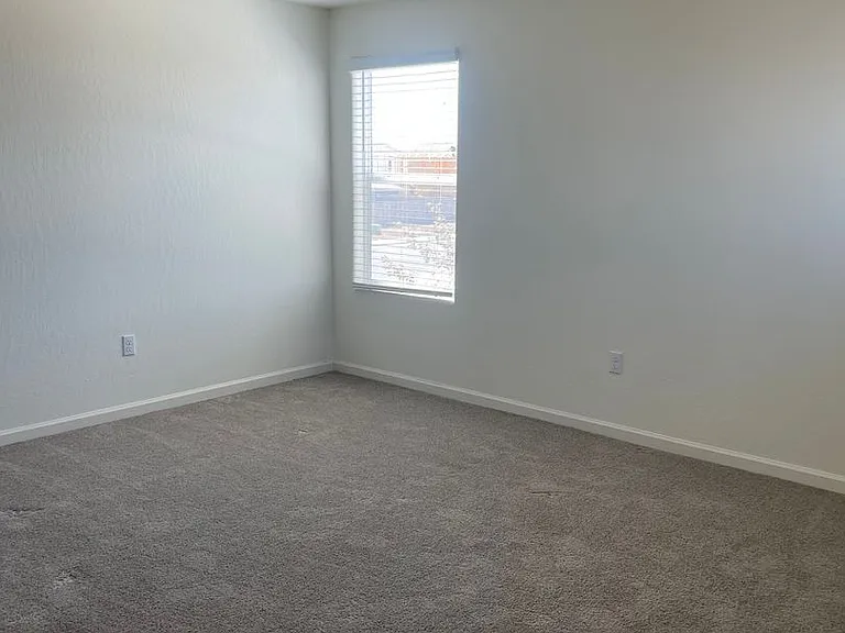 2251 Craig Ct — Photo 23