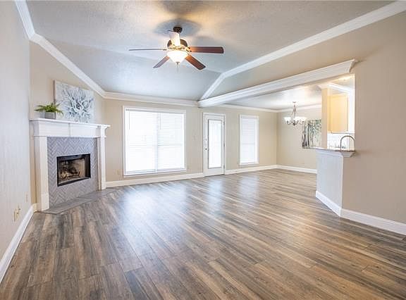 4th image of 1713 Bertram Dr