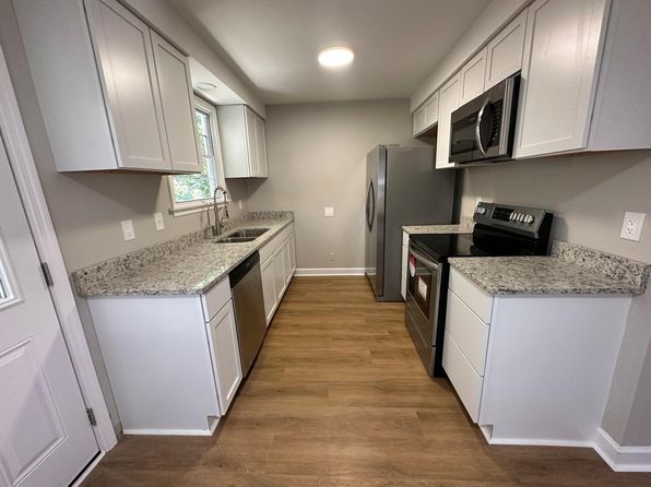 701 Shelton Cir