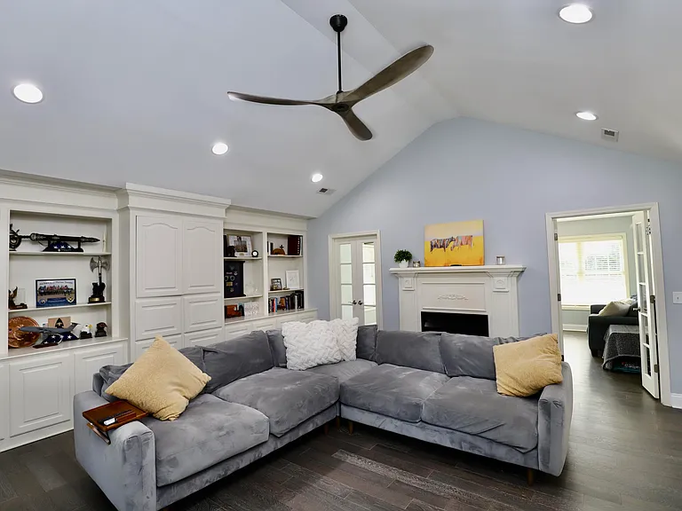 595 Saint Augustine Dr — Photo 95