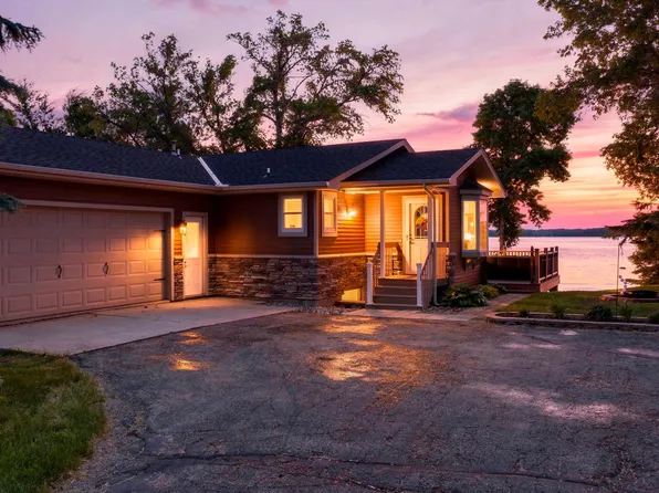 68348 215th St, Darwin, MN 55324