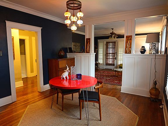 Dining rm. w/ Moroccan light