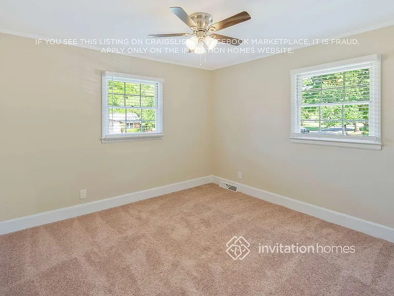 4213 Gladstone Ln — Photo 18