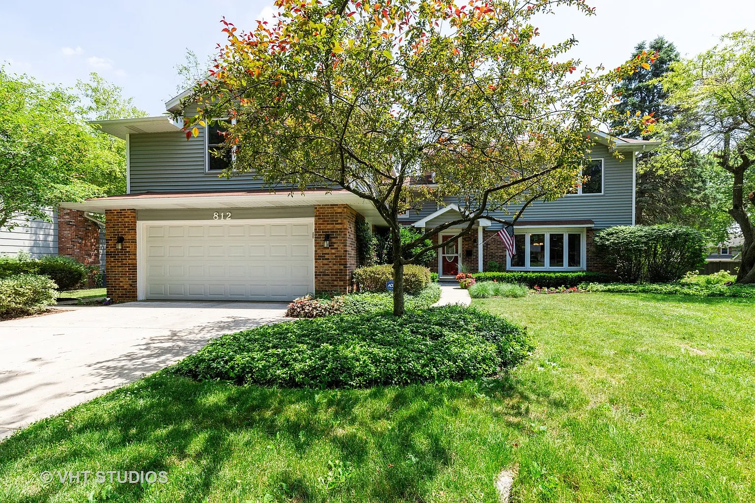 812 Bedford Ln photo 1