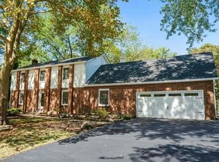 2696 Lane Rd, Columbus, OH 43220