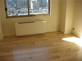 Rented by RELO REDAC INC.