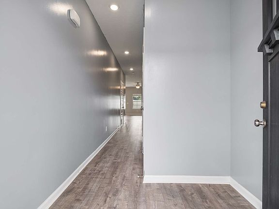 5th image of 4347 Doral Dr