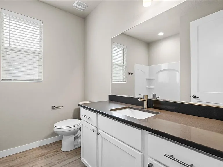 5209 E Hope Ave — Photo 33