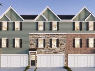 1808 Canterbury Dr, Imperial, PA 15126