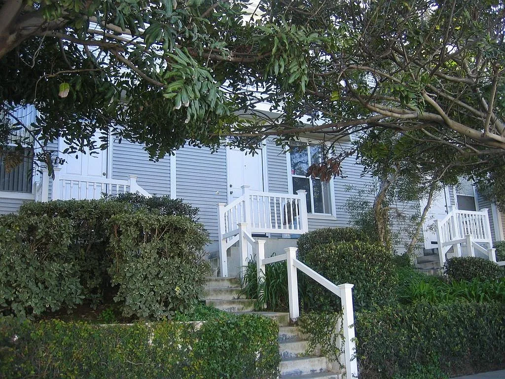 2 bed, 2.5 bath, 1178 sqft, $3,475 — Photo 1