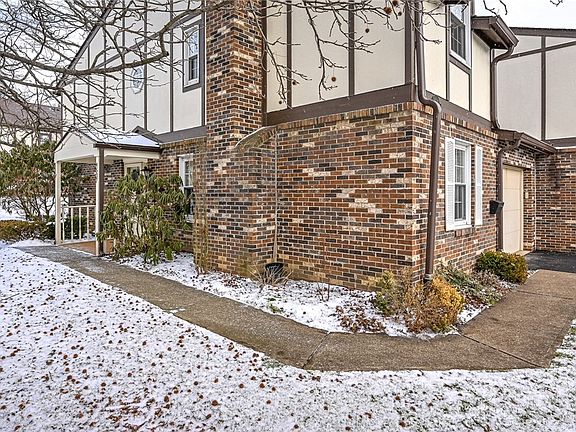2nd image of 4537 Bucktail Dr