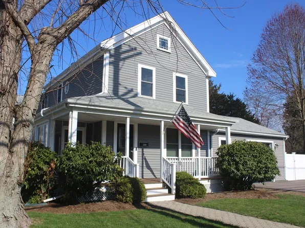 268 Common St, Walpole, MA 02081