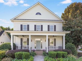 1958 Lois Pointe SE, Smyrna, GA 30080