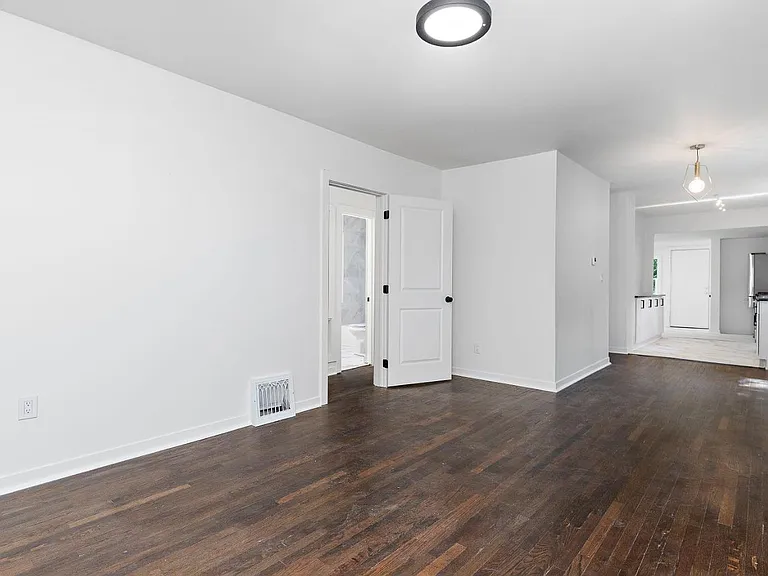 5531 Tracy Ave — Photo 9