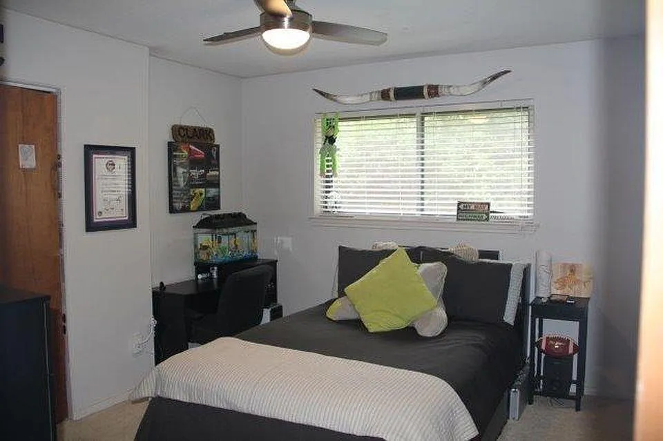 3 bed, 1238 sqft, $1,750 — Photo 3