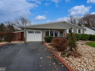 1863 Harrington Dr, Lancaster, PA, 17601