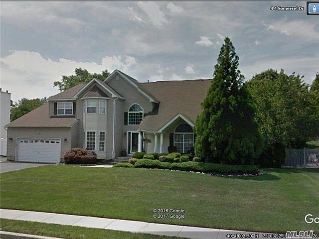 2nd image of 4 Somerset Dr