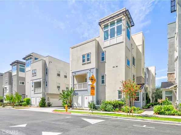 755 S Mosaic St, Anaheim, CA 92805