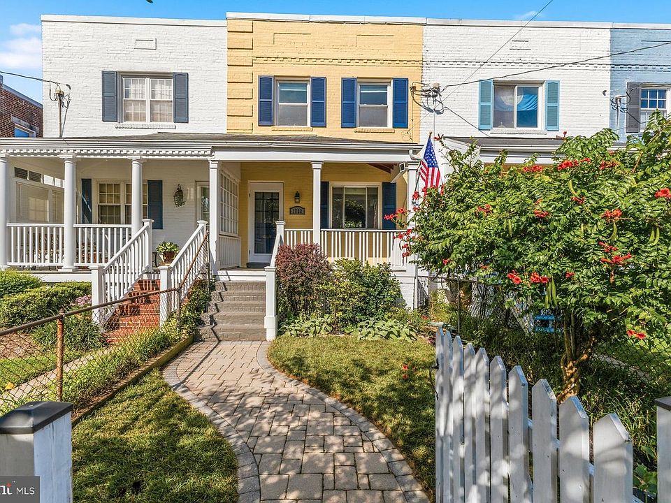 1st image of 1722 Price St