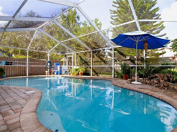 5th image of 3518 Greenglen Cir
