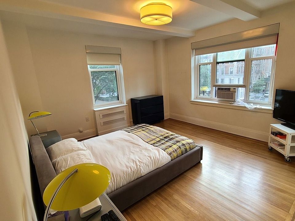 1st image of 233 W 99th St APT 3E