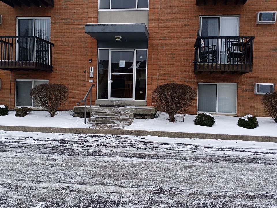 1st image of 5380 Camelot Dr