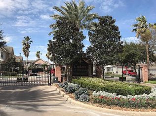 14203 Mossy Gate Ln, Houston, TX 77082