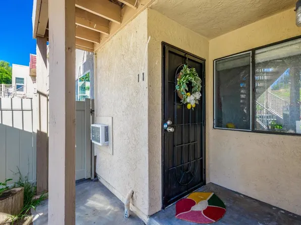 433 Autumn Dr APT 11, San Marcos, CA 92069