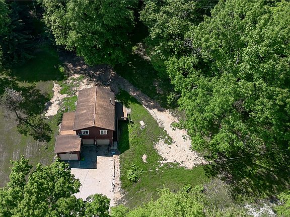 2nd image of 176 Watson Rd