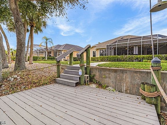 4th image of 9262 Palm Island Cir