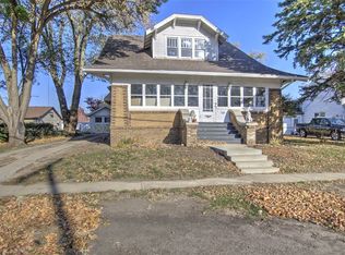 308 E Wait St, Cerro Gordo, IL 61818