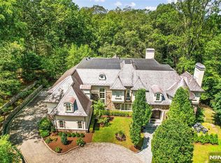 15 N Church Rd, Saddle River, NJ 07458